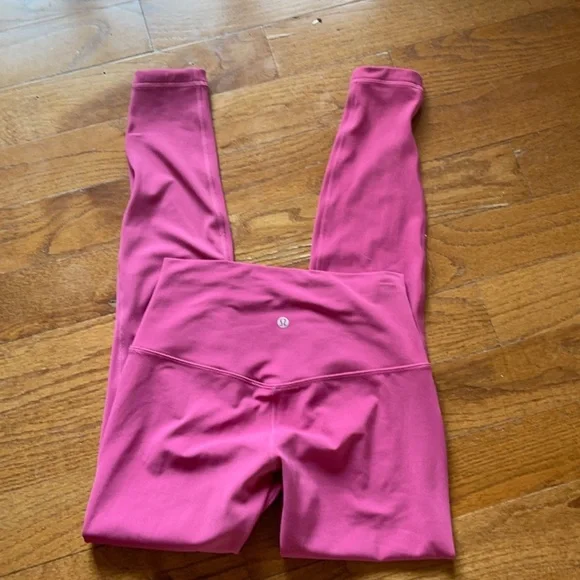 Lululemon pink lychee align legging size 6 - Picture 2 of 6